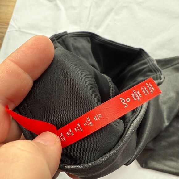 Spanx Womens Faux Leather Leggings Stretch Pants Color Black Size Large Petite - Picture 10 of 11